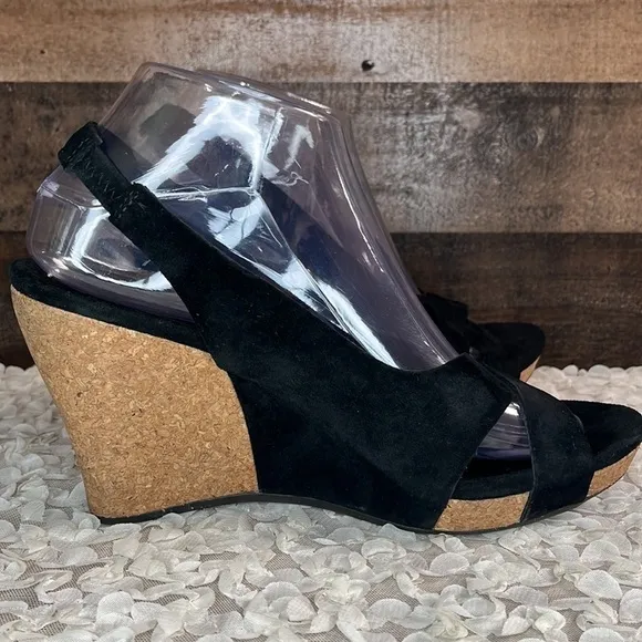 UGG BLACK SLINGBACK OPEN TOE SUEDE WEDGES Size 8
