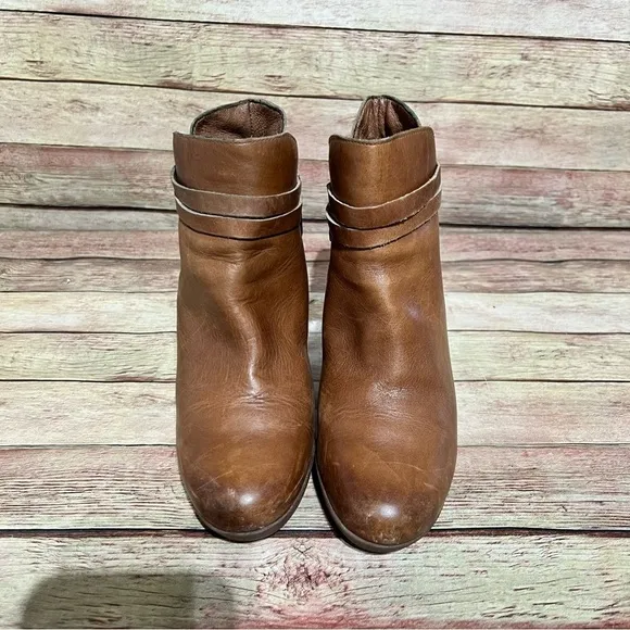 Ugg Brown Leather Alexis Wedge Boots
