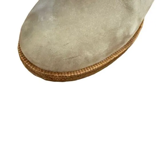 UGG Elora Sahara Nubuck Leather Ankle Boots Taupe Beige Tan Pull On Size 7