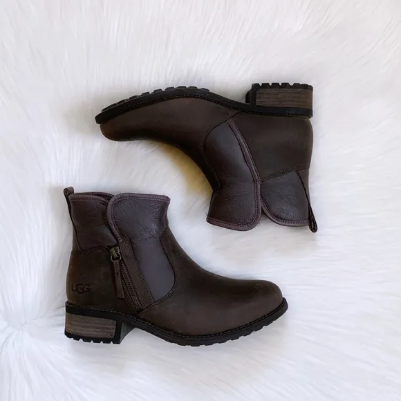 UGG Lavelle Stout Leather Ankle Boots