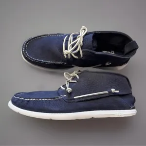 UGG LEATHER BOAT SHOES SZ 12 MENS BEACH MOC CHUKKA MOCCASIN LOAFERS NAUTICAL EUC