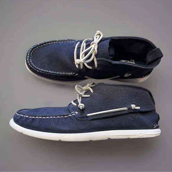 UGG LEATHER BOAT SHOES SZ 12 MENS BEACH MOC CHUKKA MOCCASIN LOAFERS NAUTICAL EUC