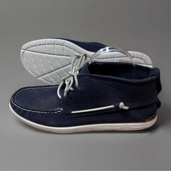 UGG LEATHER BOAT SHOES SZ 12 MENS BEACH MOC CHUKKA MOCCASIN LOAFERS NAUTICAL EUC