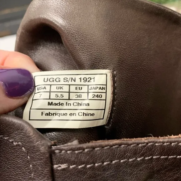 UGG Leather Boots Sz 7