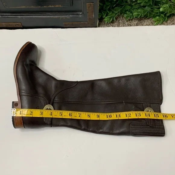 UGG Leather Boots Sz 7