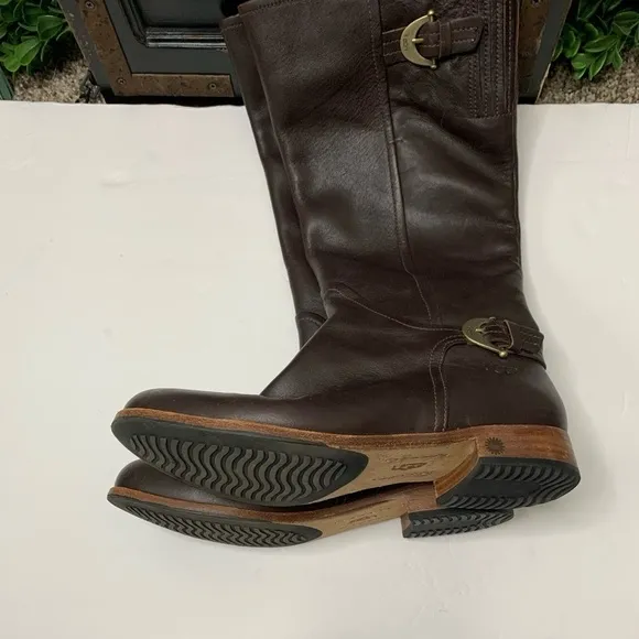 UGG Leather Boots Sz 7