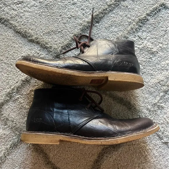 Ugg Leighton chukka boots brown crinkled leather 11