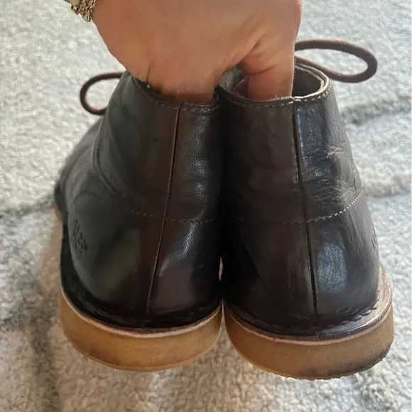 Ugg Leighton chukka boots brown crinkled leather 11