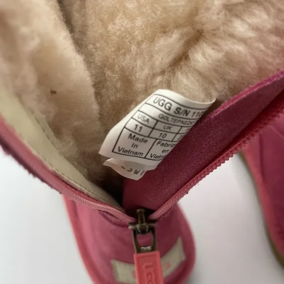 UGG Lil Sunshine Pink Zip Up Boots NWOT‎