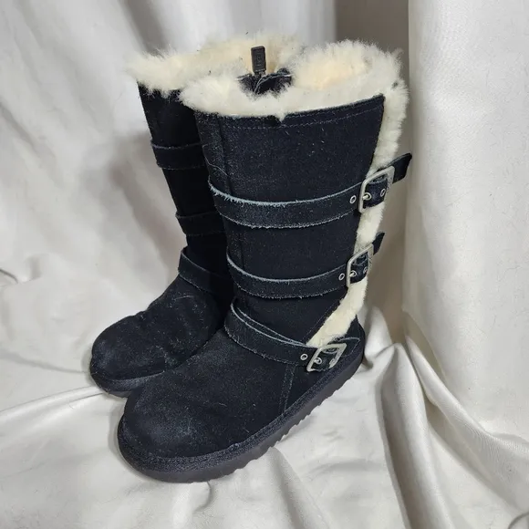 Ugg Maddi Black Leather Boots Size 2
