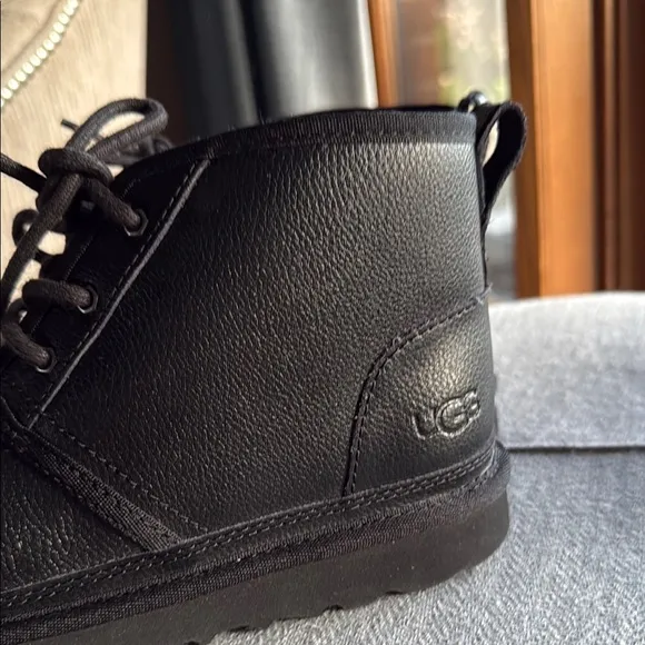 UGG  Neumel Black Leather Boots