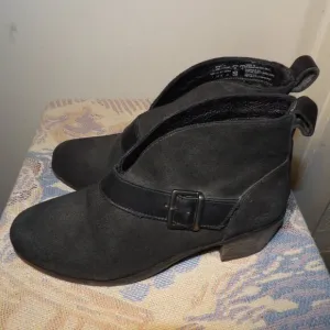 UGG Sherpa Lined Leather Ankle Bootie Sz 7