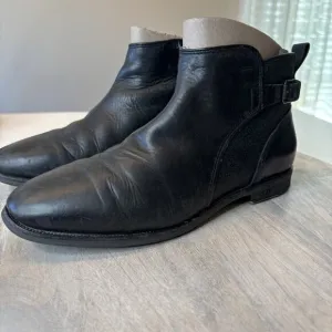 UGG Women’s Demi Leather Full Zip Ankle Booties Round Toe Black US 8