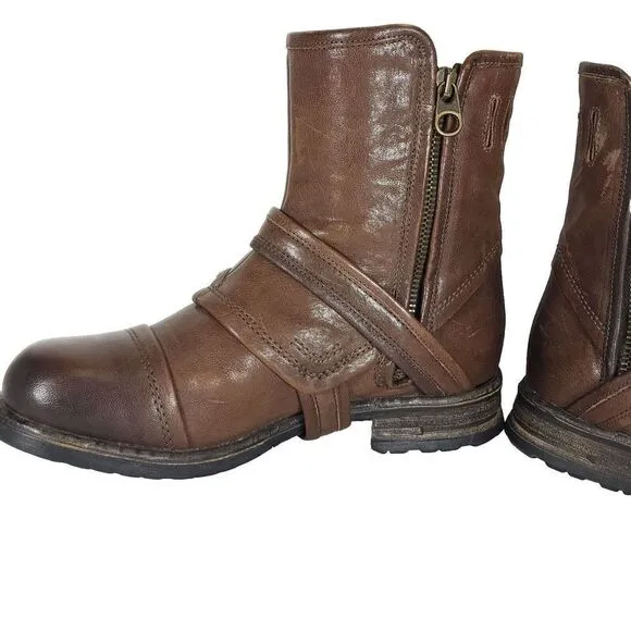 Ugg Women's elizabetha RARE US 7,5 Leather Brown Side Zip Moto Biker boots