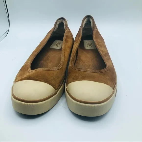 UGG women’s slip on loafers shoes copper brown size 9.5 medium