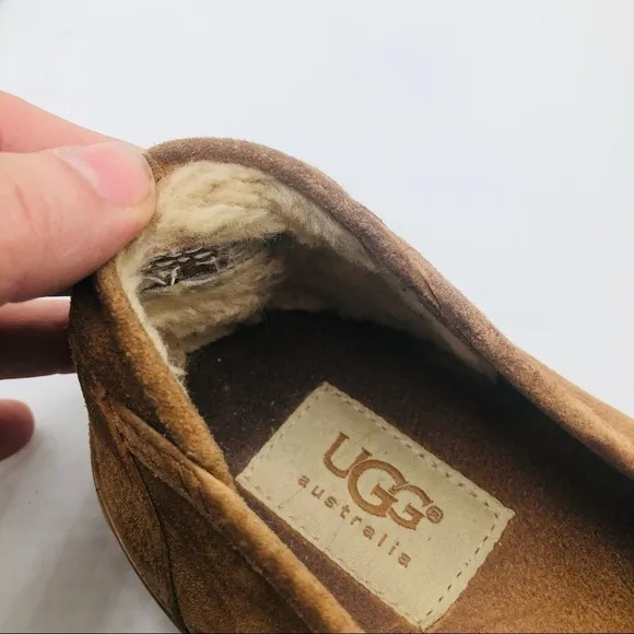 UGG women’s slip on loafers shoes copper brown size 9.5 medium