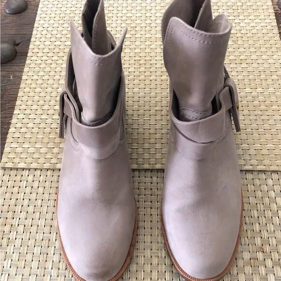 Ugg Elora Suede Leather Buckle Wrap Ankle Boots Tan Size 6
