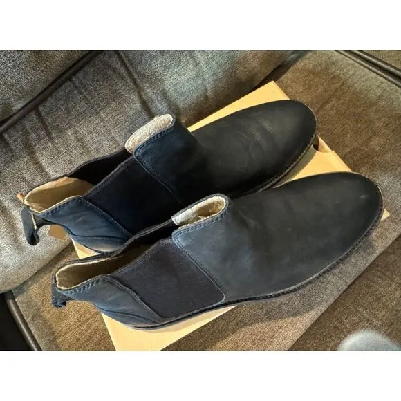 UGG Leif Men’s Black Leather Boots Size 10‎