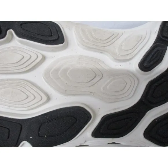 USED New Balance Men's Fresh Foam Running Shoes -Black/White/Grey-Sz 9.5 X-Wide