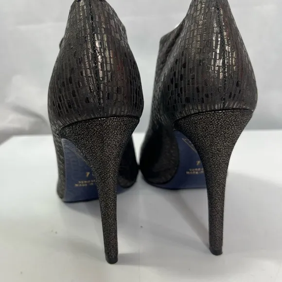 Valentina Rangoni Italian made Elegant Peep-Toe Women's Shoes, new, size 7