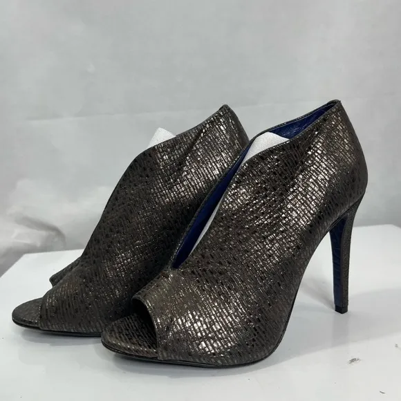 Valentina Rangoni Italian made Elegant Peep-Toe Women's Shoes, new, size 7