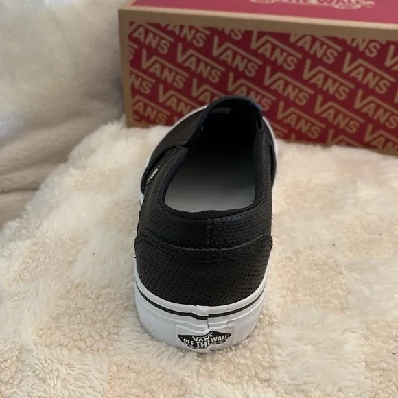 Vans Men's Black Slip-On Shoes