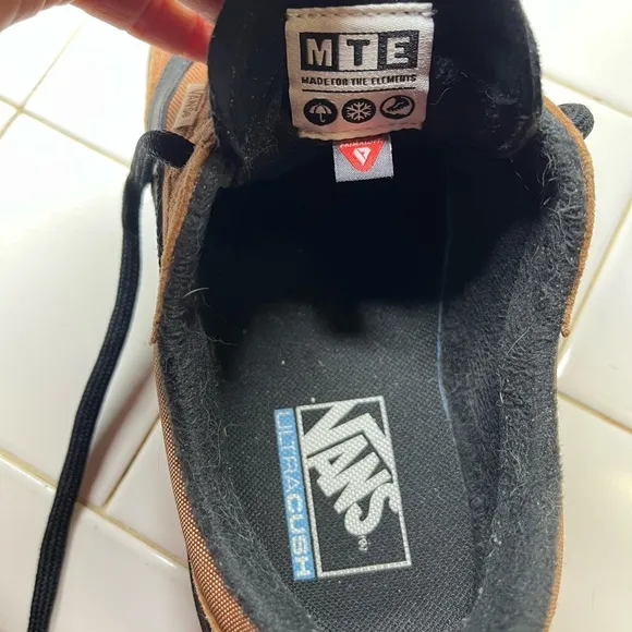 Vans Men's Brown and Black Shoes