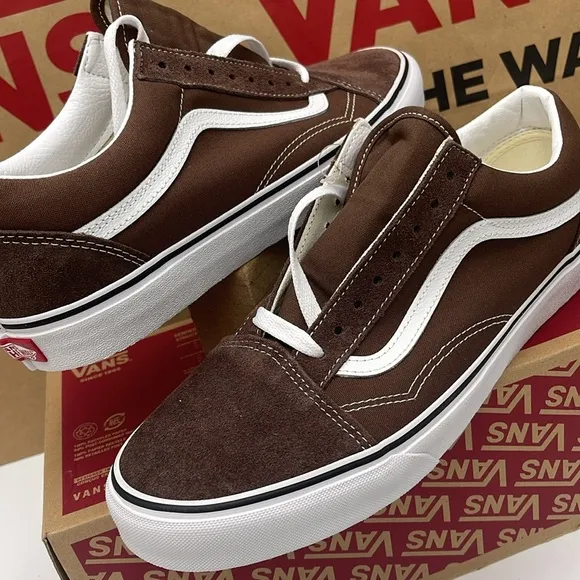 Vans Men's Brown and White Sneakers Old Skoo!Rain Drum/True WhiteVN0A5KRF8EE