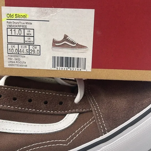 Vans Men's Brown and White Sneakers Old Skoo!Rain Drum/True WhiteVN0A5KRF8EE
