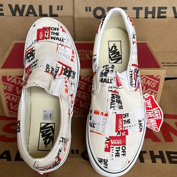 Vans Men’s Classic Slip On Packing Tape Blackdbl/Classic True White sneakers