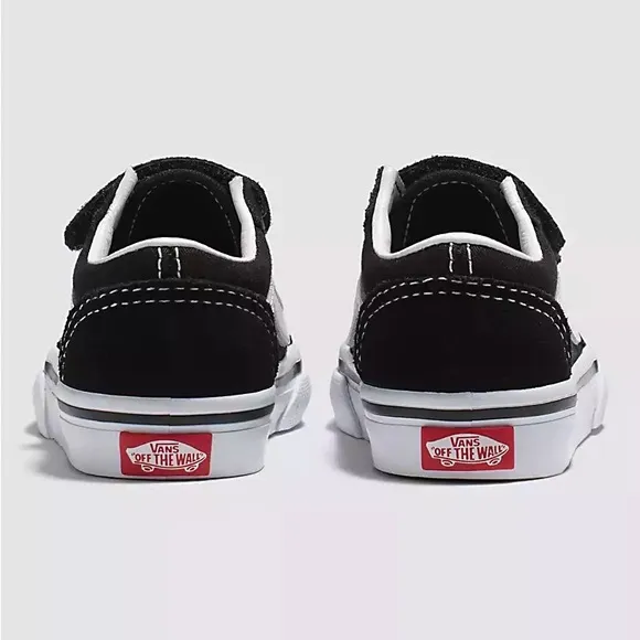 VANS NEW IN BOX Toddler Old Skool Velcro Shoes