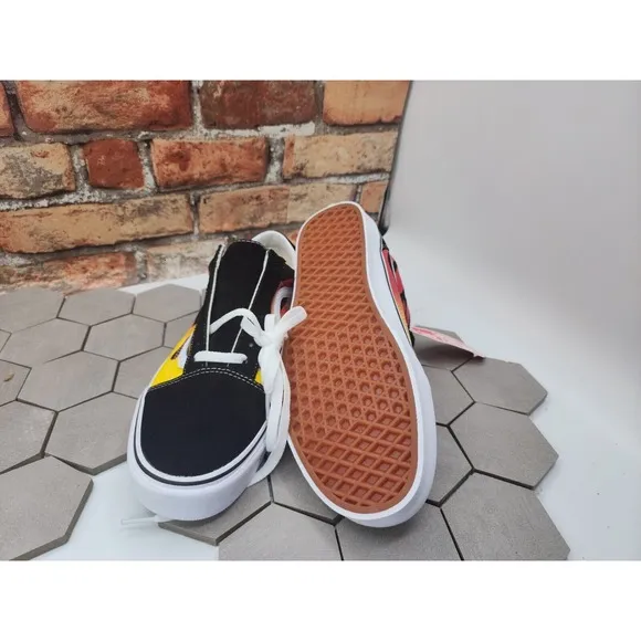 VANS Old Skool Flame Sneakers Low Top Suede Canvas Men's Size 10.5 VN0A38G1PHN