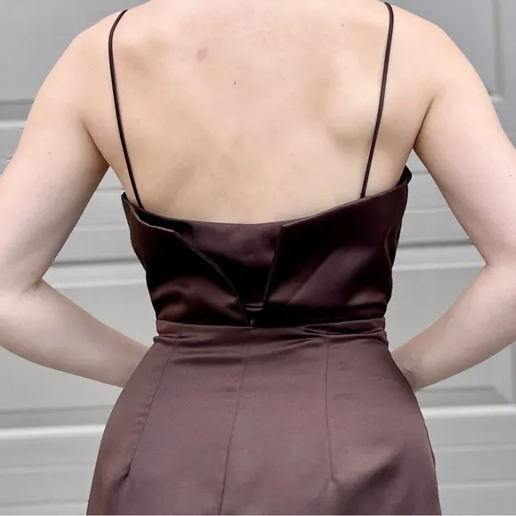 Vera Wang Espresso Brown Boat Neck Sleeveless Satin Maci Bridesmaid Formal Gown