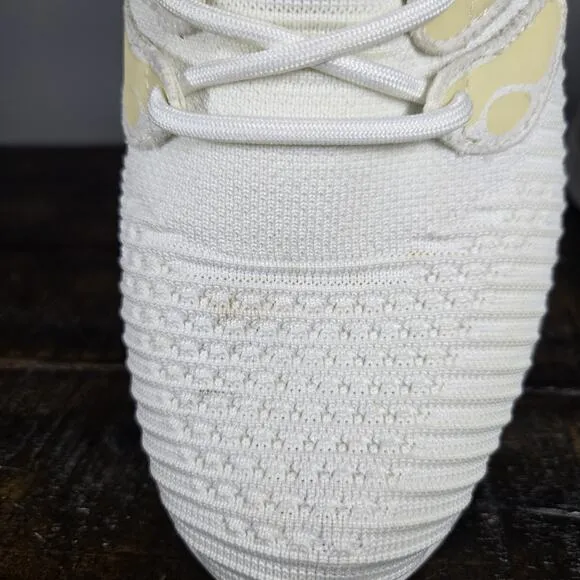 Vessi Everyday 2.0 Mens Size 9 Lace Up Waterproof Shoes Sneakers Polar White