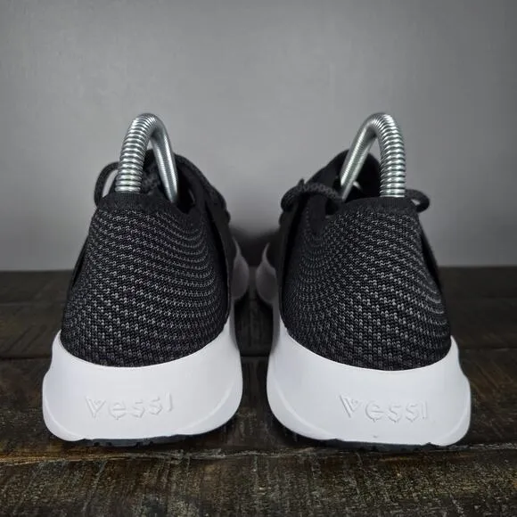 Vessi Everyday Sneaker Womens Size 8 Waterproof Shoes Sneakers Black White