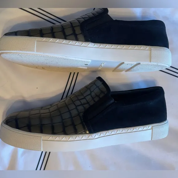 Via Spiga Black Green Leather Slip On Croc Embossed Sneaker Size 11