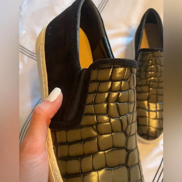 Via Spiga Black Green Leather Slip On Croc Embossed Sneaker Size 11