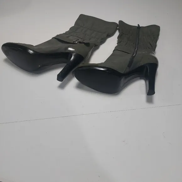 VIA SPIGA Green Leather Heeled Boots Size 8M