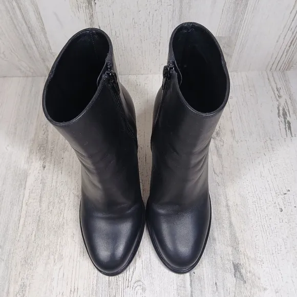 Vince Black Leather Round Toe Side Zip High Heel Ankle Boots #473