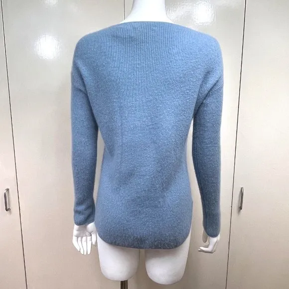 Vince Boat neckline 100% cashmere knit sweater
