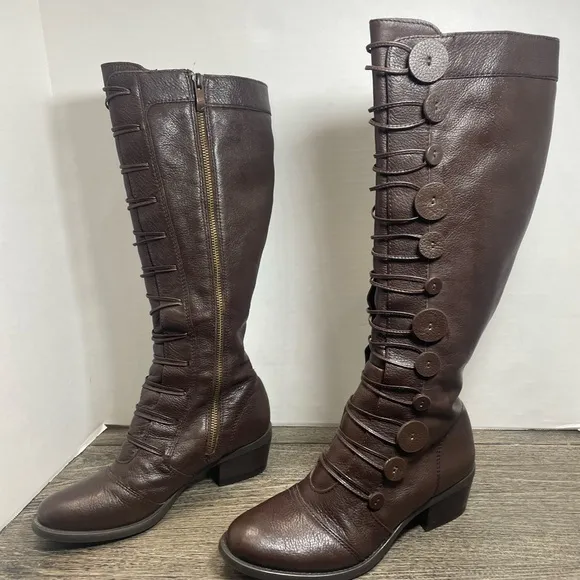 Vince Camuto brown bohemian leather tall boots size 6.5