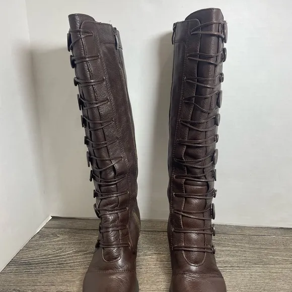 Vince Camuto brown bohemian leather tall boots size 6.5
