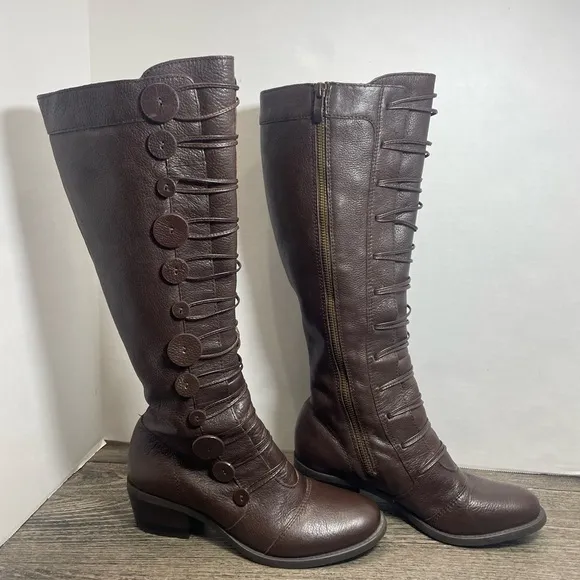 Vince Camuto brown bohemian leather tall boots size 6.5