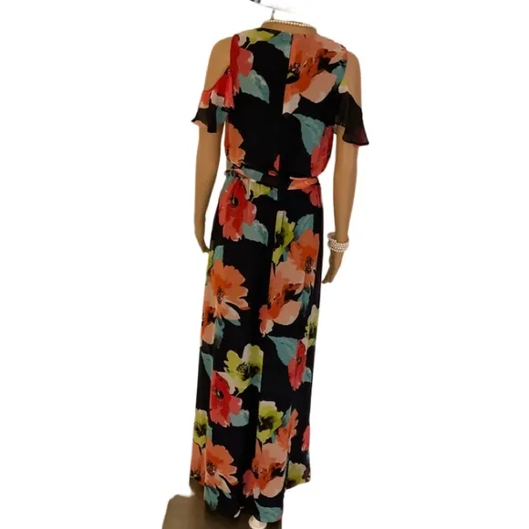 Vince Camuto Floral Cold Shoulder Chiffon Maxi Dress. Size 8