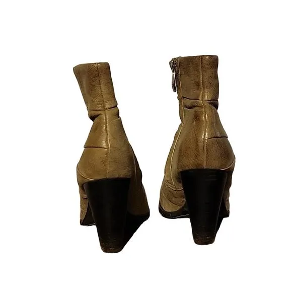 Vince Camuto Tan Leather Ankle Block Heel Booties Side Zip Belta Boots Size 5.5