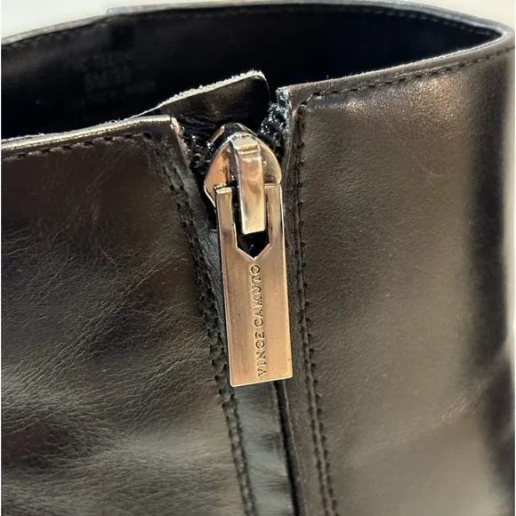 Vince Camuto Teeray Wedge Ankle Boots Black Leather‎ Sz 8M
