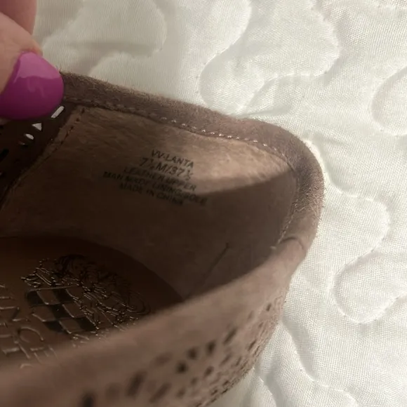 Vince Camuto Womens Ballet Flats