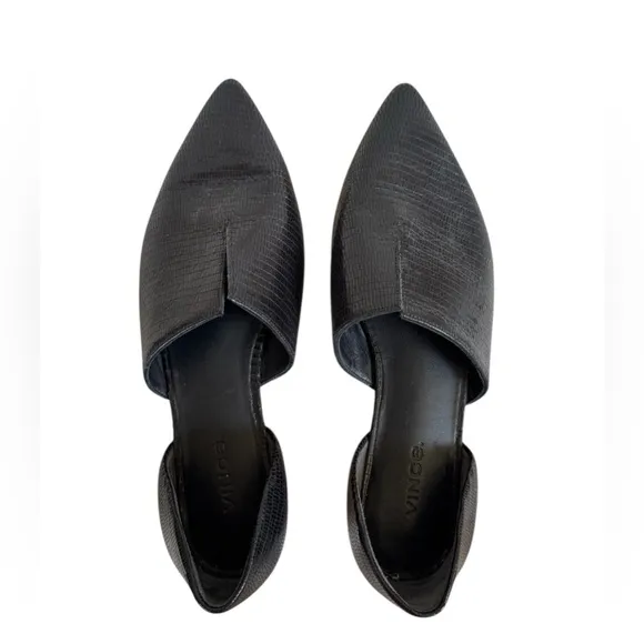 Vince Darlington Flats in Black Lizard Print Size 6.5