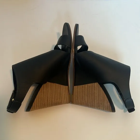 Vince Karen Black Leather Slingback Wedges 8.5
