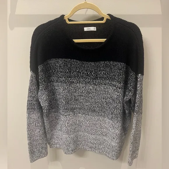 Vince Textured Ombré Pullover Sweater in Navy/White, Size Small